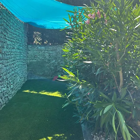 Exkybee - Loft Retro Proche Plages Tatil Evi Saint-Hippolyte (Charente-Maritime)